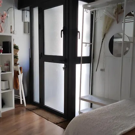 Study Park Gueell Apartment Barcelona