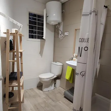 Study Park Gueell Apartment